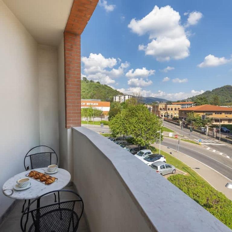 Slate & Sun - Sunlit Apt & Hill Views near Como - Appartamento con 1 Camera da Letto - 2