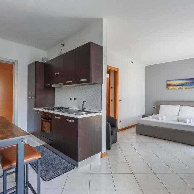 Slate & Sun - Sunlit Apt & Hill Views near Como - Appartamento con 1 Camera da Letto - 5