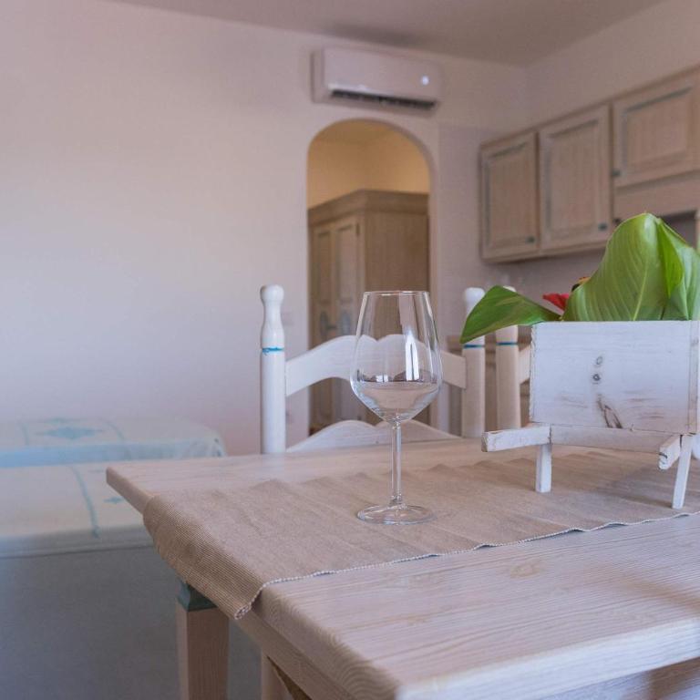 Stylish Res del GolfoDiOrosei B4 1 Bedrm Apartment - Apartment - 50
