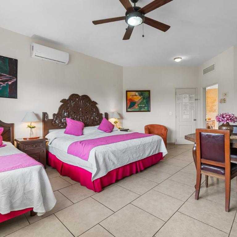 Marina Banderas Suites Hotel Boutique - Estudio - 11