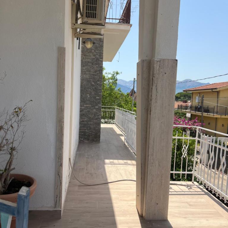 Holiday & House - Imparato Carini Costa Verde - Appartamento con ampia terrazza - porzione di Villa Residenziale a pochi passi dal mare - One-Bedroom Apartment - 20