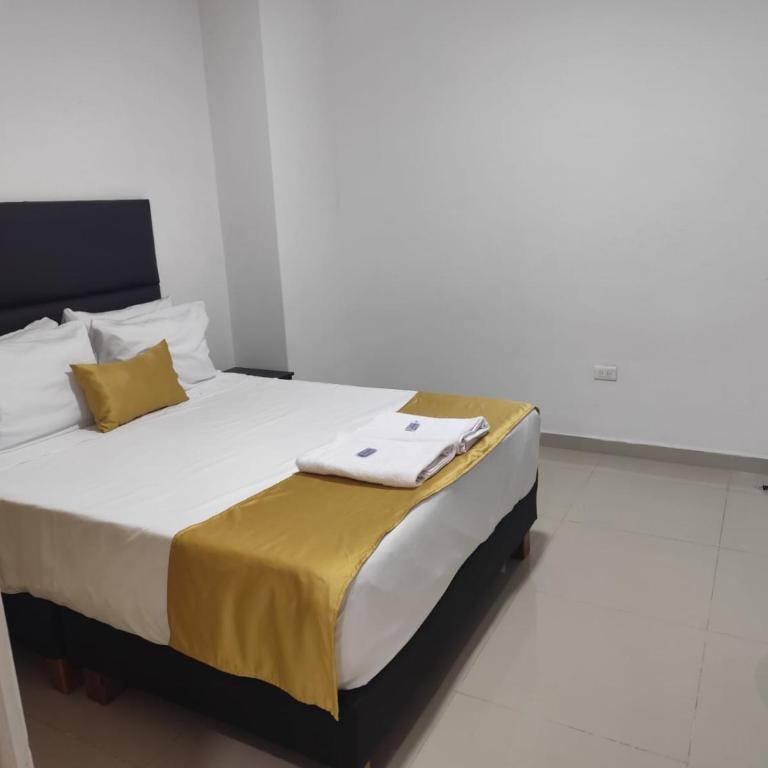 Aparta Hotel Praga Cali - Cols eguros Autopoista sur - Room #1384971102 - 1