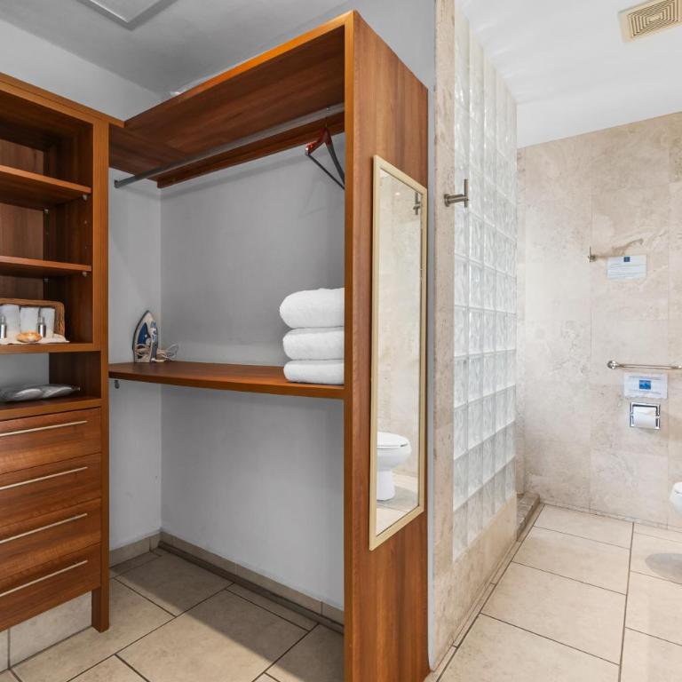 Marina Banderas Suites Hotel Boutique - Suite Junior con balcón - 6