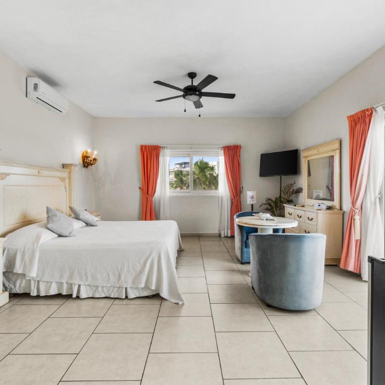 Marina Banderas Suites Hotel Boutique - Suite Junior con balcón - 8