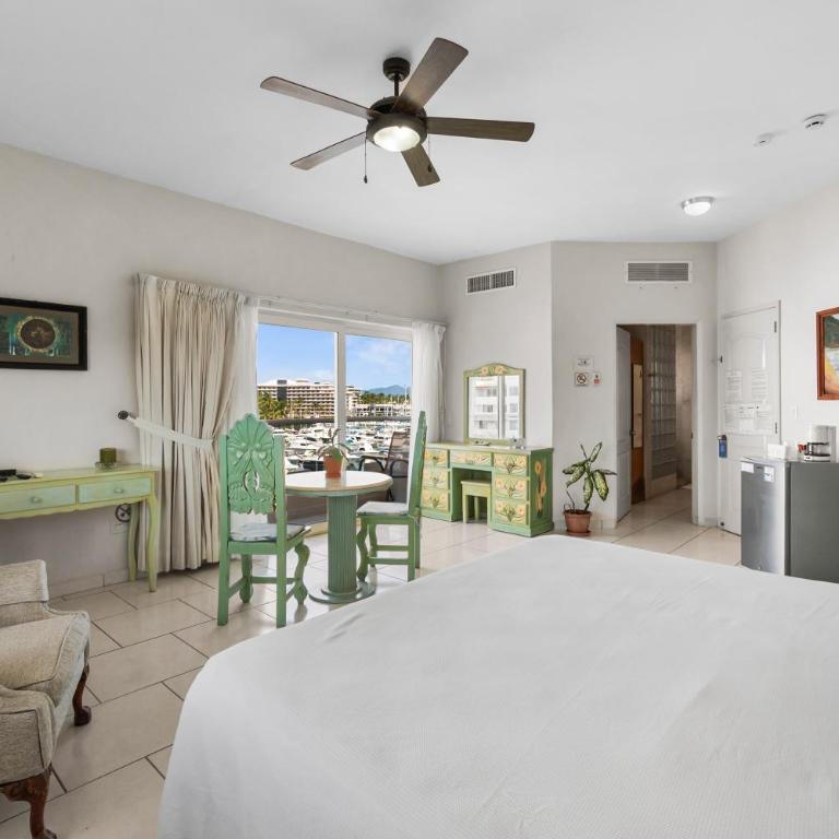 Marina Banderas Suites Hotel Boutique - Suite Junior con balcón - 9