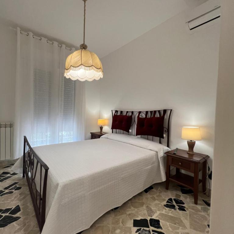 Holiday & House - Imparato Carini Costa Verde - Appartamento con ampia terrazza - porzione di Villa Residenziale a pochi passi dal mare - One-Bedroom Apartment - 12