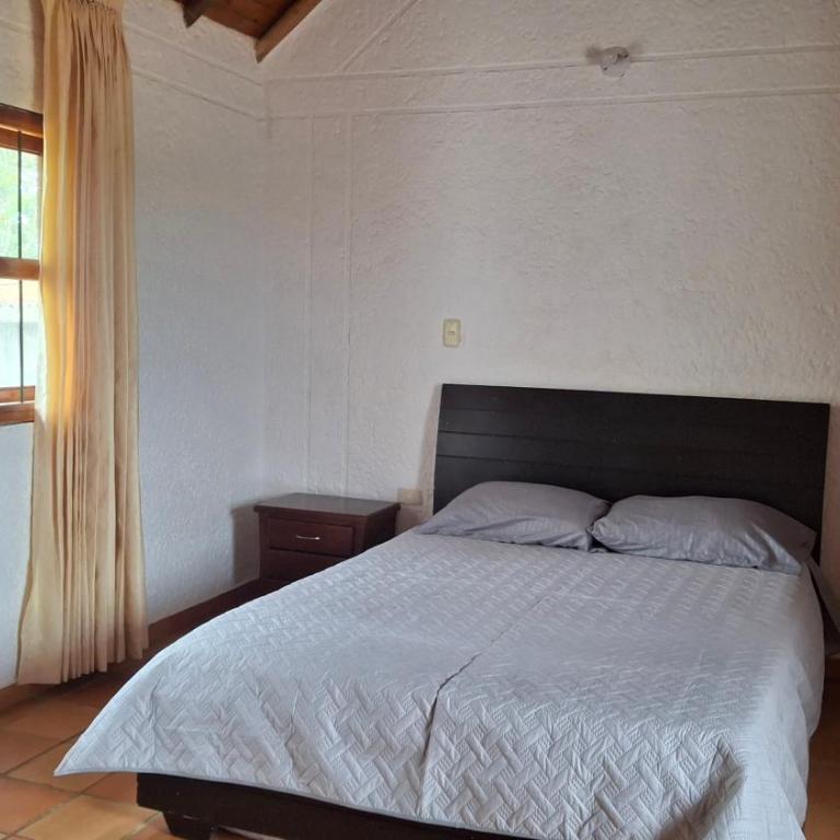 Casa Campestre para Familias y Grupos en La Mesa de los Santos - Villa con vistas al jardín - 46