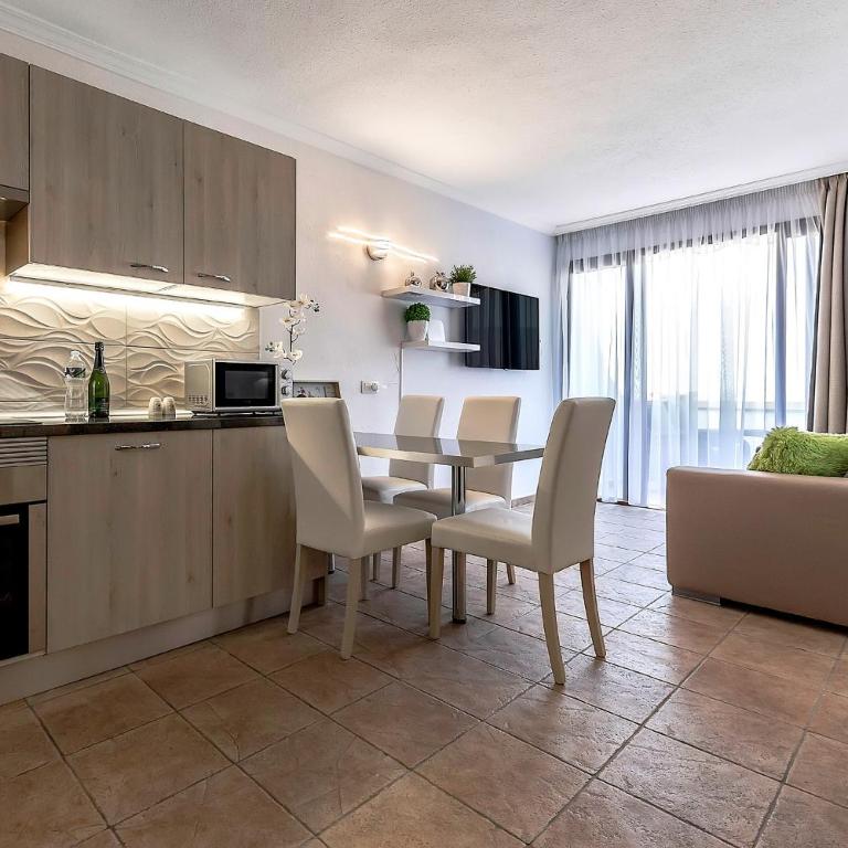 Windsor Panoramic Las Americas - Apartamento con vistas al mar - 1