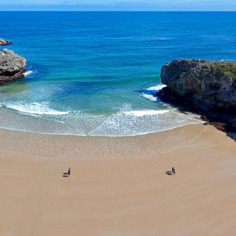 Puerto Chico Beach & Center Apartment - Two-Bedroom Apartment - 17