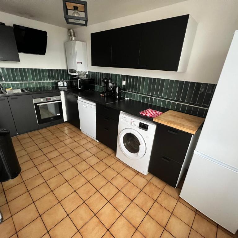 014 CHIC & COSY GRAND APPART DUPLEX 76m2 WIFI SMART TV NETFLIX ET VUE PANORAMIQUE - Appartement 3 Chambres - 2