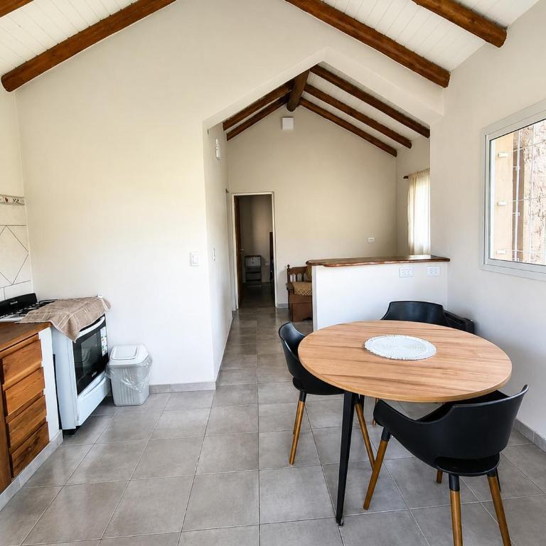 Entre Hileras - Las Rabonas - Casa con 1 dormitorio - 4