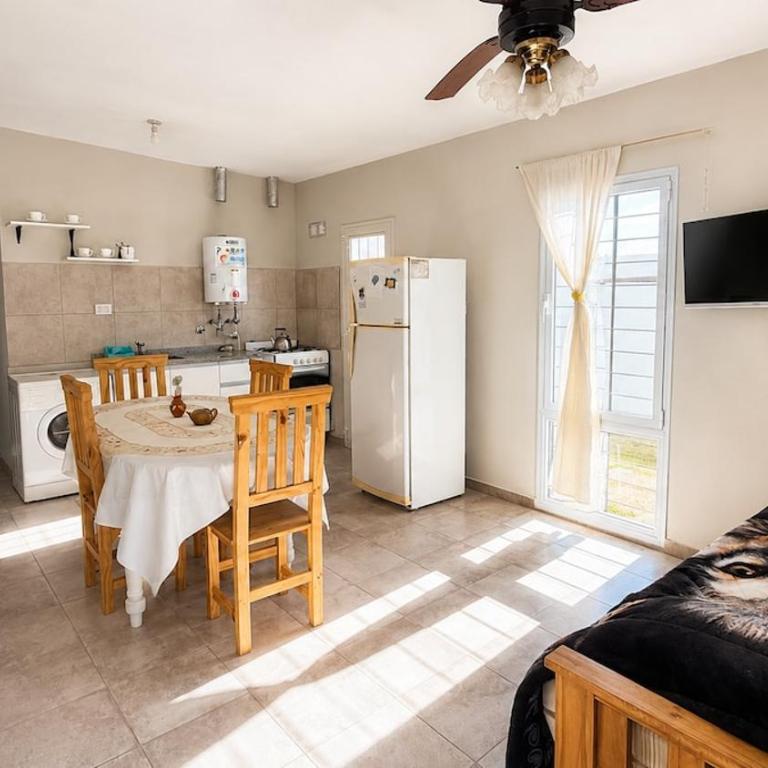 CASA A 300mts DEL RIO SAN ANTONIO - Casa con 1 dormitorio - 5