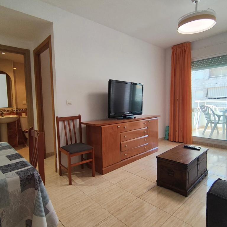 ACV - Marina Trebol II-2ª linea planta 6 sur - Apartamento de 2 dormitorios - 28