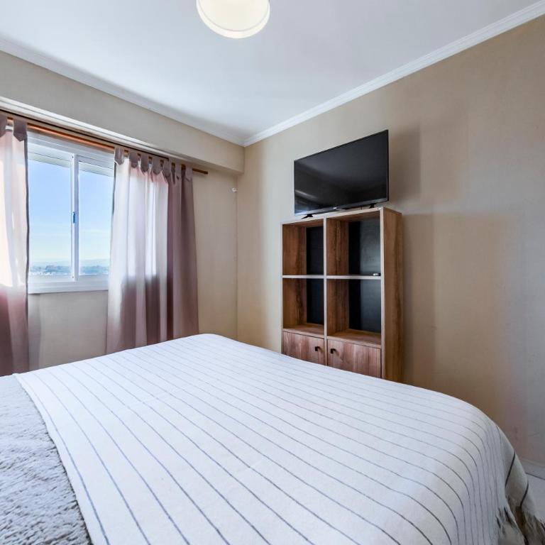 Depto con pileta a mins del Kempes - Zona Norte - Apartamento de 1 dormitorio - 12