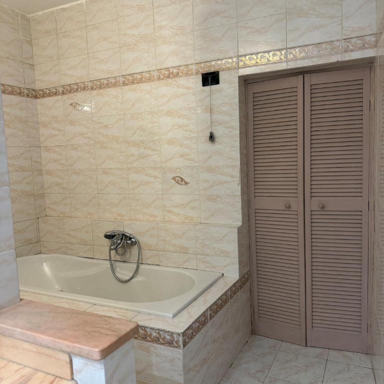 Modern three room apartment in Genoa 5 min to the airport - Apartment mit 2 Schlafzimmern - 15