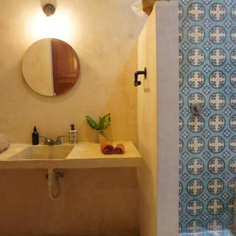 Sesenta1 - Five-Bedroom House - 5