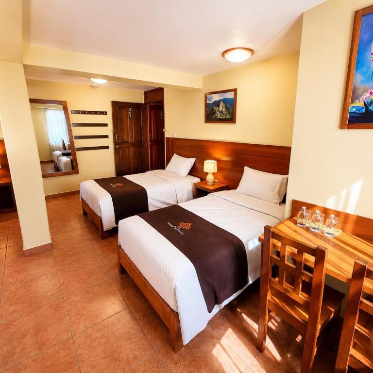 Hotel Tambo del Valle - Comfort Triple Room - 1