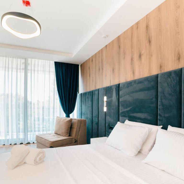 Hotel Velmare - Deluks Dvokrevetna Soba sa Bračnim Krevetom i Balkonom - 19