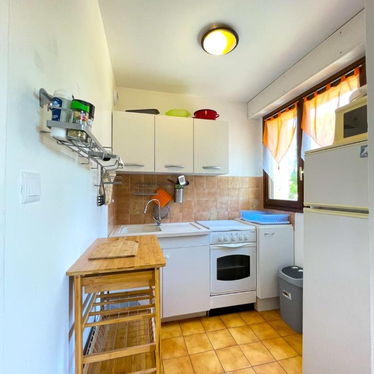 Nice Studio With Balcony Near The Beach - Studio - 3