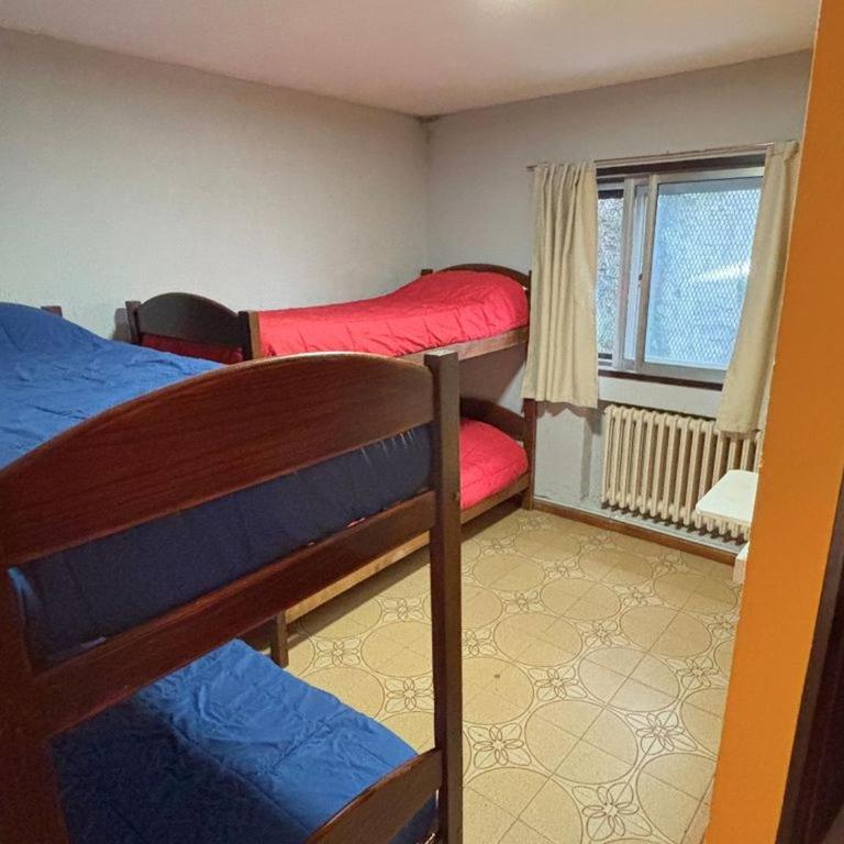 Hostel Inn Bariloche - Bed in 4-Bed Mixed Dormitory Room - 7