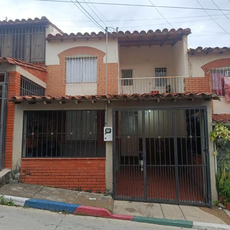 Casa Entre Hilos y Madera - Three-Bedroom Vacation Home - 4