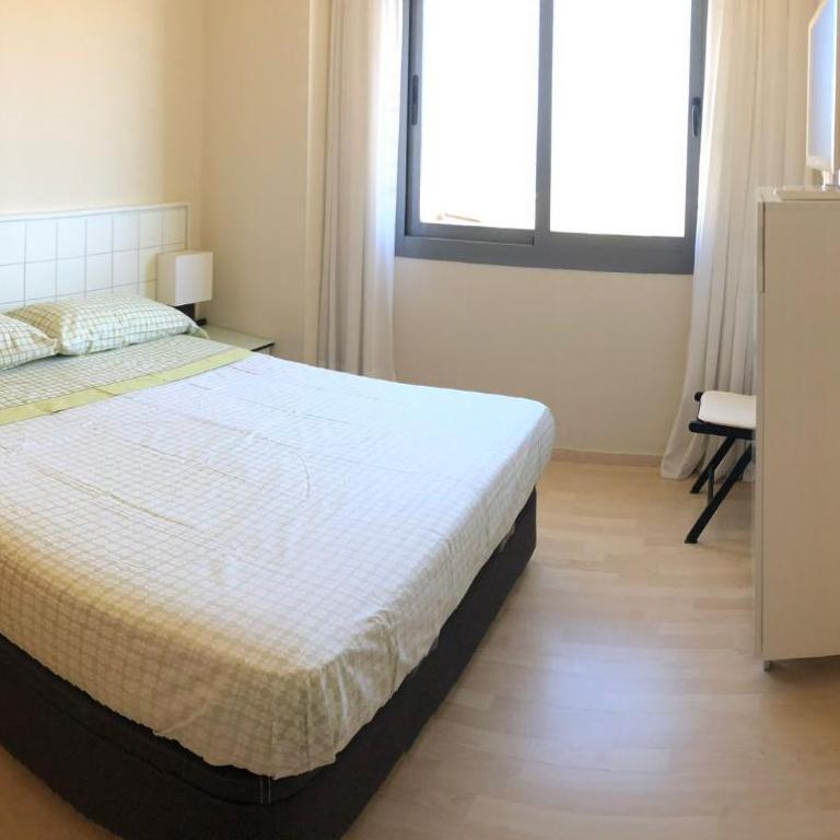 El gran Atico paseo Antonio banderas - Apartamento de 2 dormitorios - 5