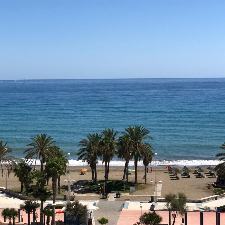 El gran Atico paseo Antonio banderas - Apartamento de 2 dormitorios - 14