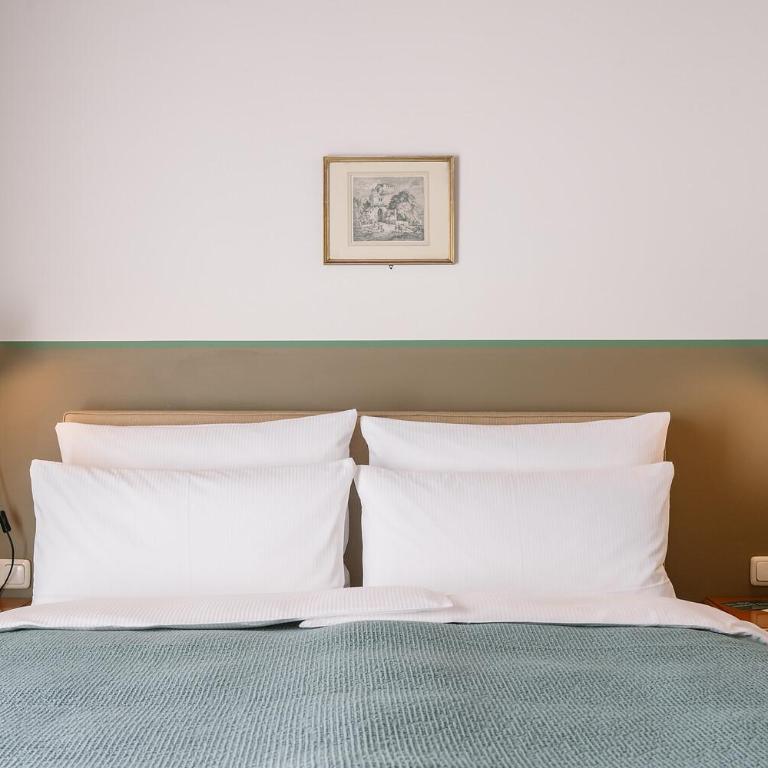 HENRI Hotel Garmisch-Partenkirchen - Kabinett - 4