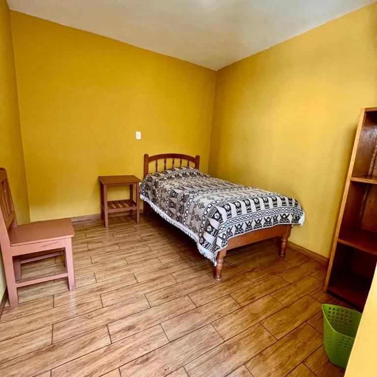 Hostal Cactus - Budget Single Room - 7