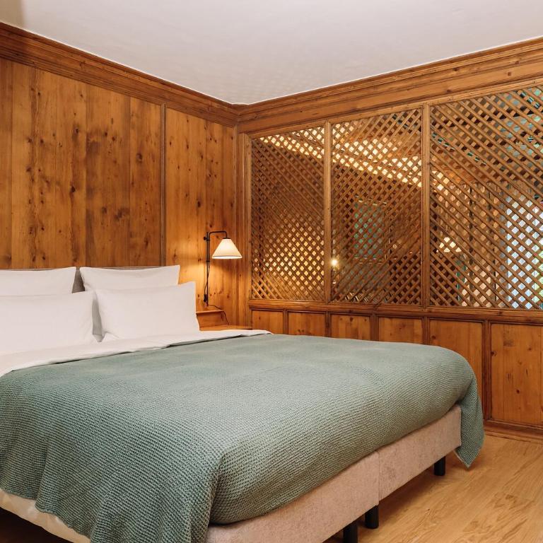 HENRI Hotel Garmisch-Partenkirchen - Salon mit Balkon - 7