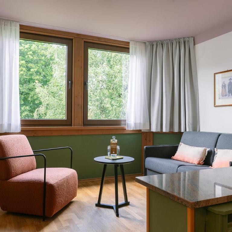 HENRI Hotel Garmisch-Partenkirchen - Saloon Plus - 4