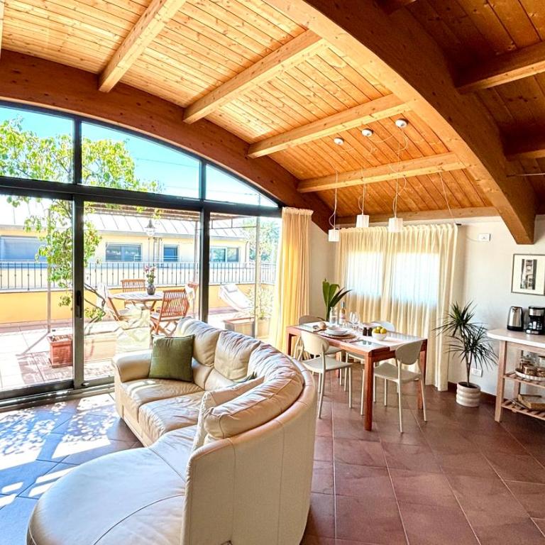 Almond Vista, Lucca Roof Garden - Appartamento con 2 Camere da Letto - 1