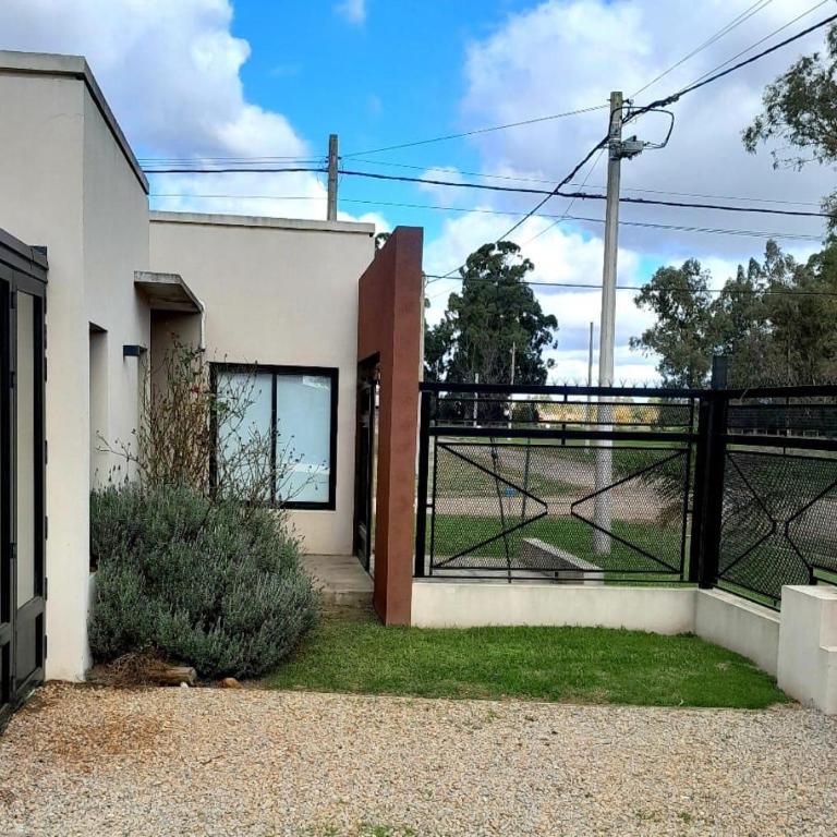 Casa alojamiento ,San Miguel del Monte - Casa de 2 dormitorios - 6