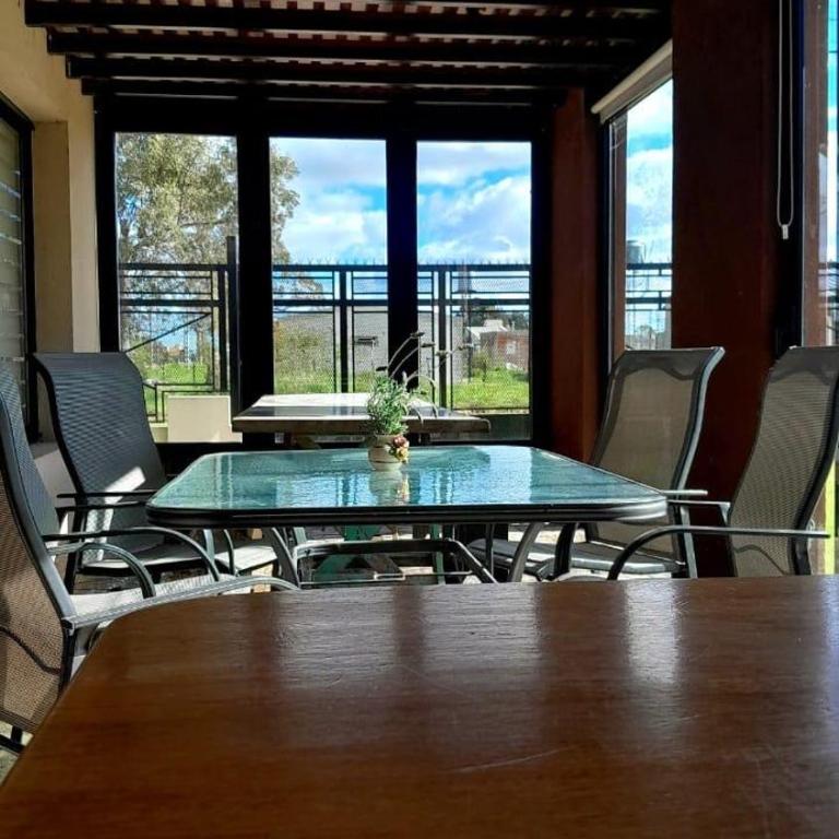 Casa alojamiento ,San Miguel del Monte - Casa de 2 dormitorios - 18