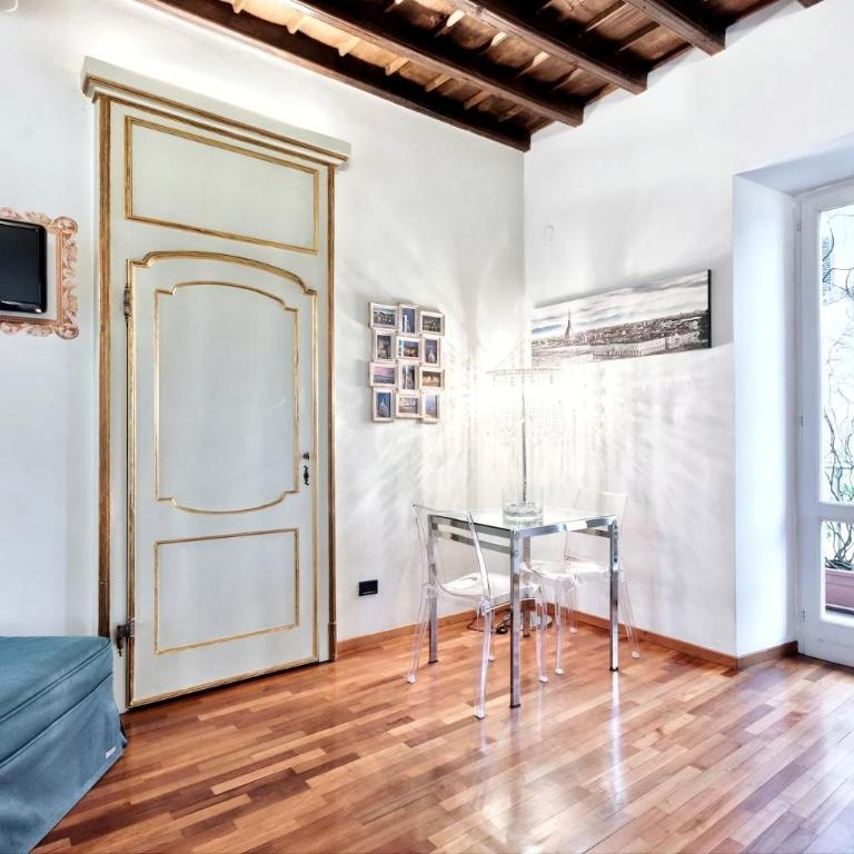 Lovely and Panoramic Suite in the Heart of Turin - Monolocale con Divano-Letto - 14