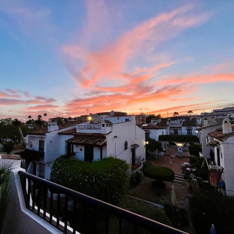 Casa Lou Andalusian House with Pool near Burriana - Two-Bedroom House - 9