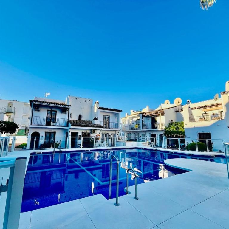 Casa Lou Andalusian House with Pool near Burriana - Two-Bedroom House - 35