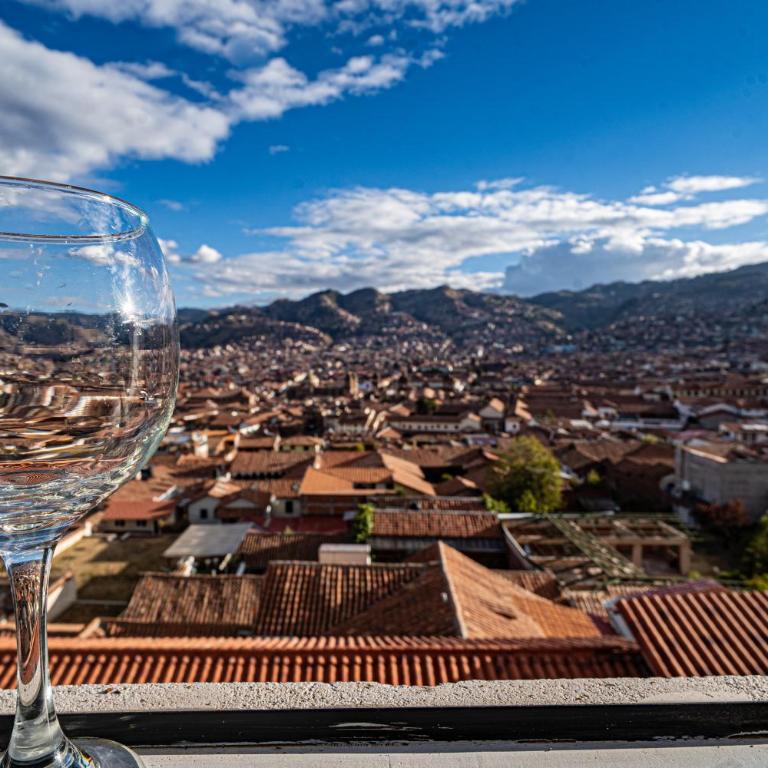 El Mirador del Inka guest house - Standard Twin Room with Mountain View - 11