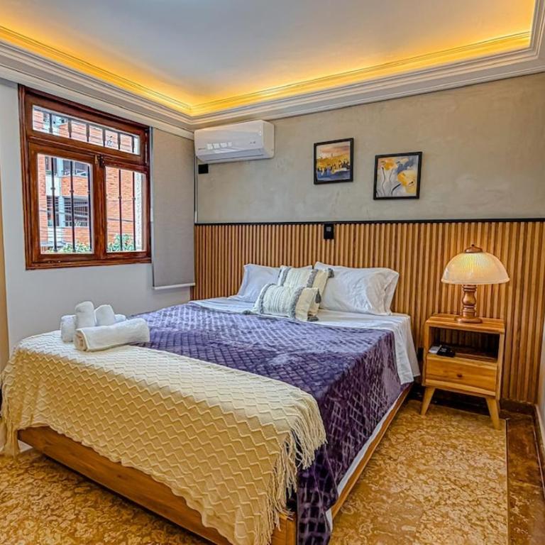 Casa completa para 20 personas a 5 min del estadio - Villa - 11