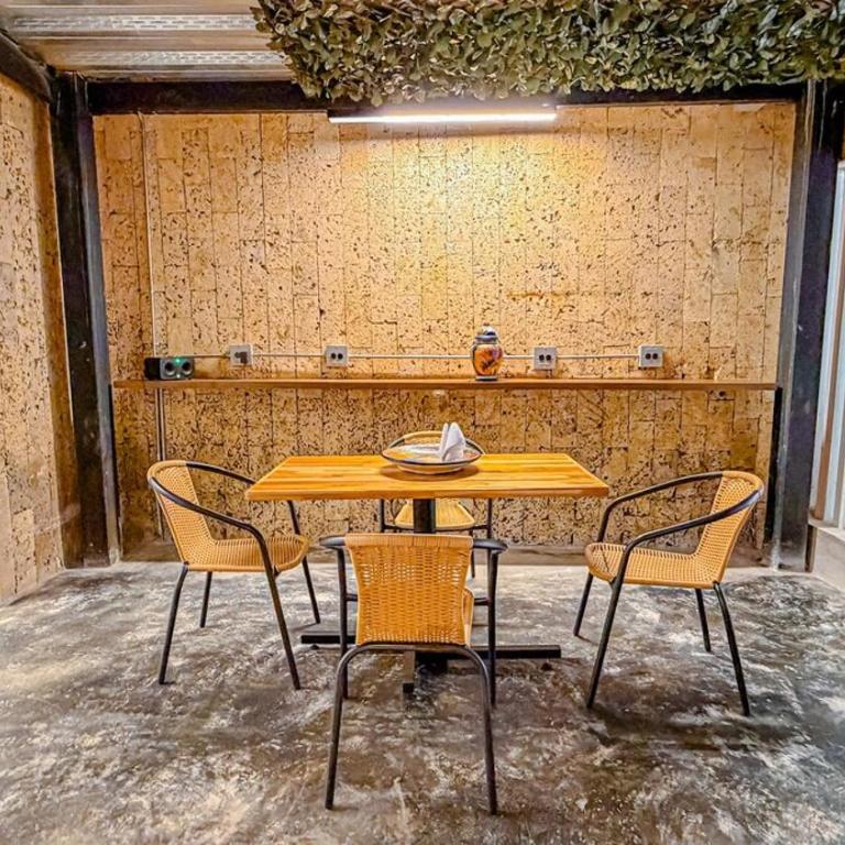 Casa completa para 20 personas a 5 min del estadio - Villa - 20