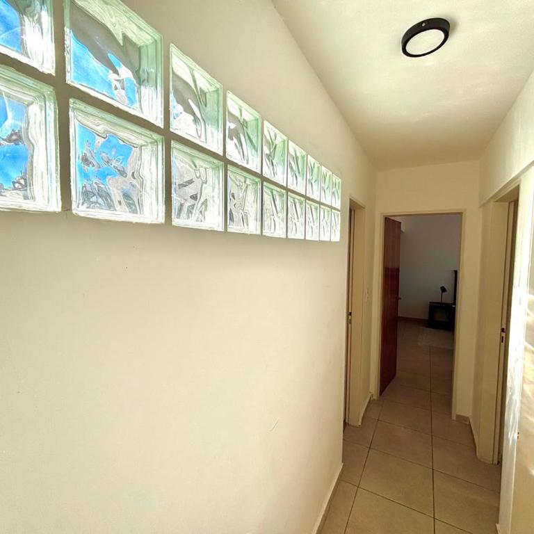 Dpto. nuevo, luminoso, 3 dormitorios, pleno centro - Three-Bedroom Apartment - 4