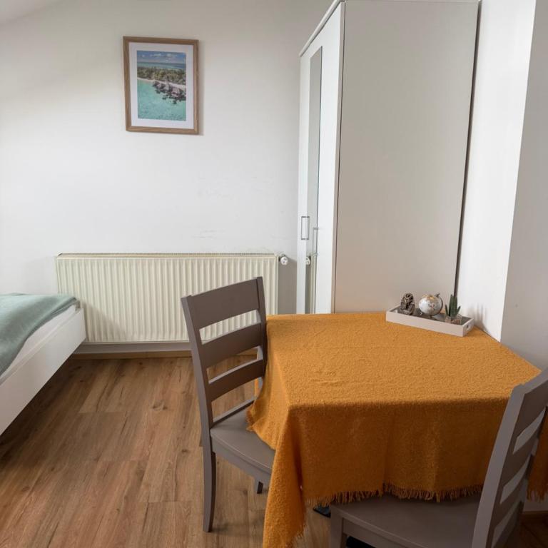 Karawankenblick - Zweibettzimmer - 1
