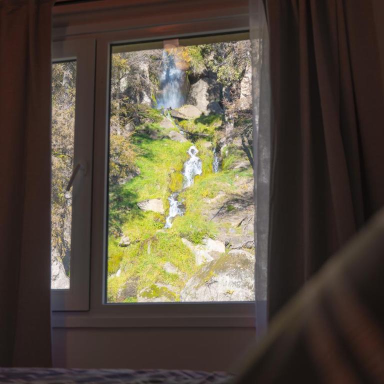 Deptos De la Cascada I Con la Mejor Vista de San Martín - Ayres del Bosque Alojamientos - Apartamento de 2 dormitorios con vistas a la montaña - 29
