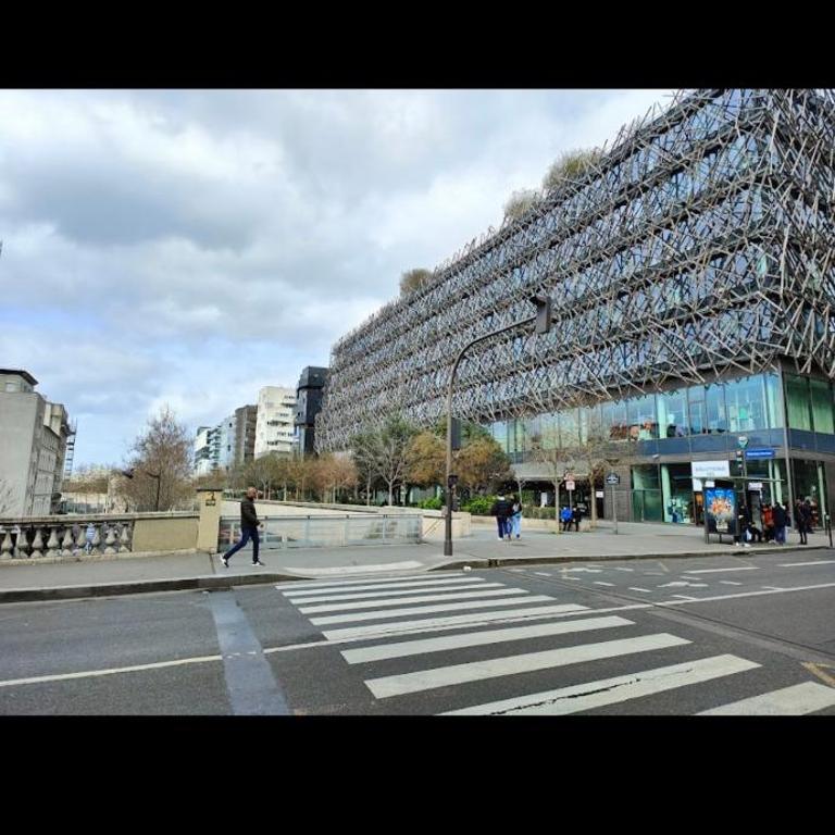 PENTHOUSE Deluxe River SIENE views -Link 14 - Orly 10min - Appartement 3 Chambres - 16