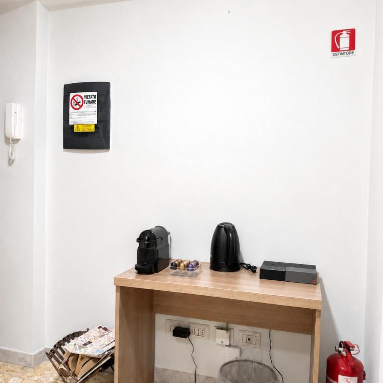 San Giovanni Rooms - near metro - Camera King Standard - 3