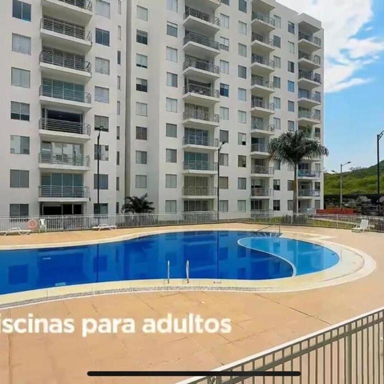 Apartamento 3 habitaciones, Piscina y parqueadero - Apartamento de 3 dormitorios - 18
