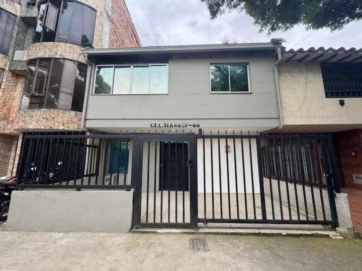 Casa Máximo - Six-Bedroom House - 1