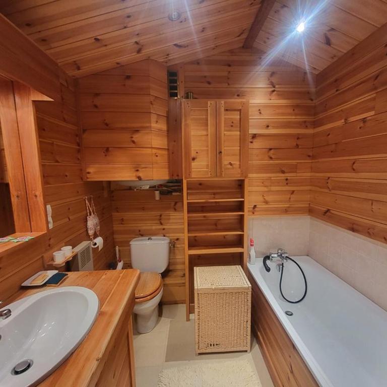 Appartement 3 chambres au pied des pistes - 6 pers. - FR-1-266-307 - Appartement - 7