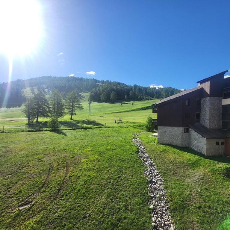 Appartement 3 chambres au pied des pistes - 6 pers. - FR-1-266-307 - Appartement - 9