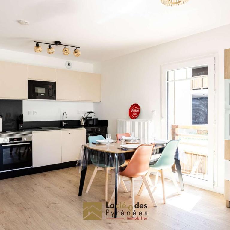 Studio élégant, balcon et parking - 4 pers. - FR-1-883-22 - Studio - 8